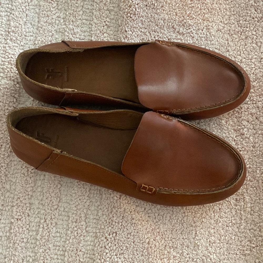Brown Leather Slip-On Loafers — Women’s Casual Comfort